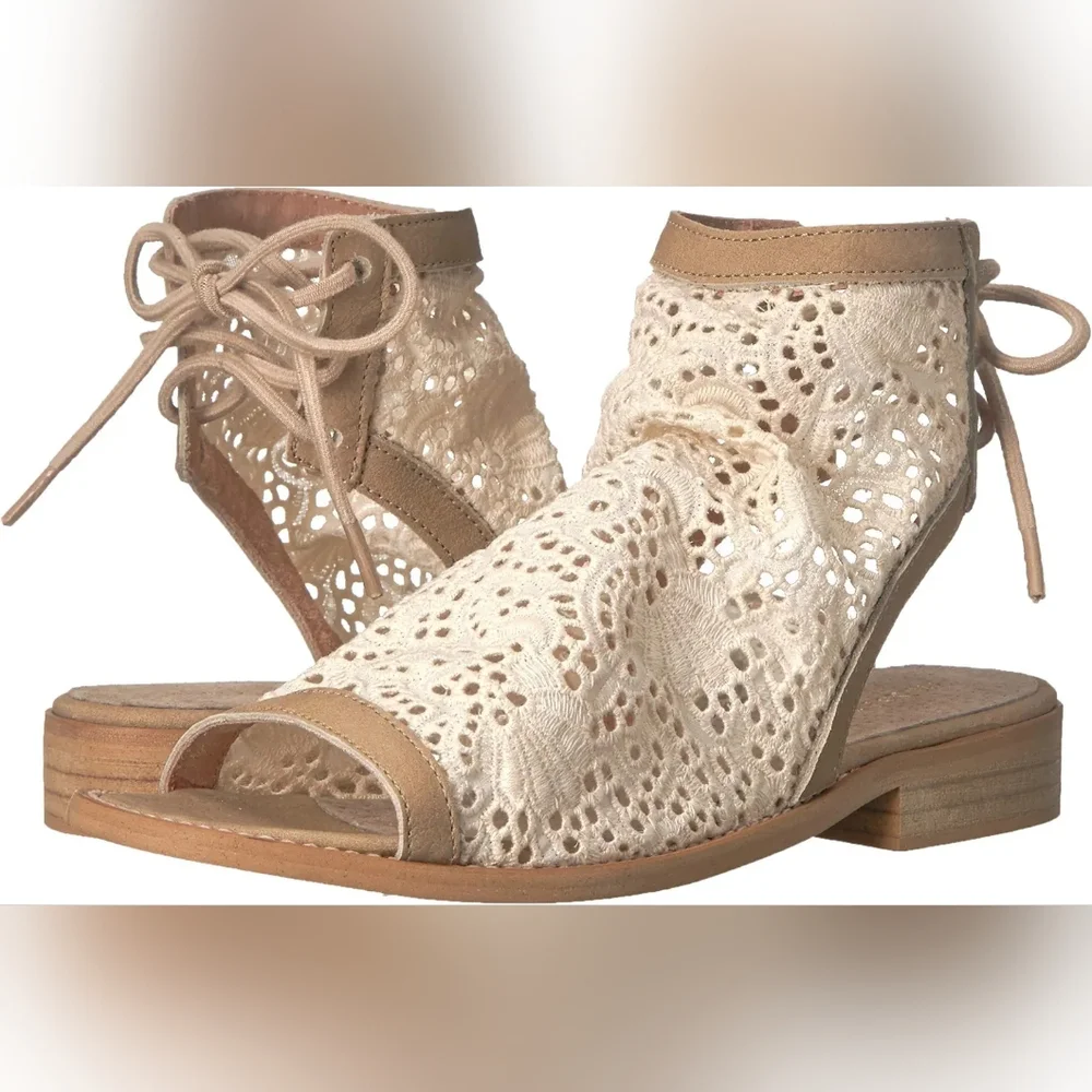 Musse & Cloud Ainee Eyelet/leather Lace-Up Back Sandals Size 8 LNIB